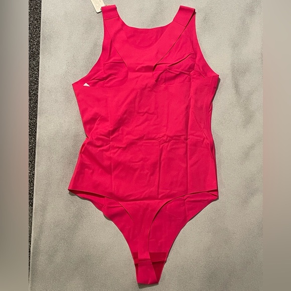 NEW Aerie Smoothiez Hot Pink One-Piece Bodysuit (Multiple Sizes, $49.95) - Picture 2 of 10